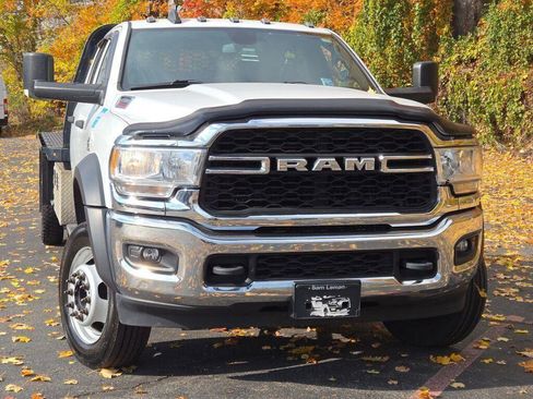 Used 2021 RAM 5500 Tradesman w/ Chrome Appearance Group image 4