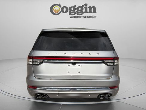 Used 2024 Lincoln Aviator Black Label w/ Dynamic Handling Package image 5