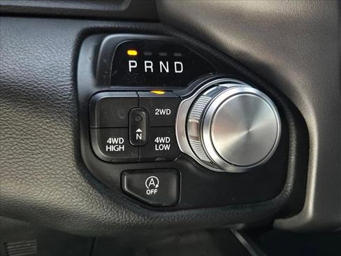 Used 2024 RAM 1500 Laramie image 15