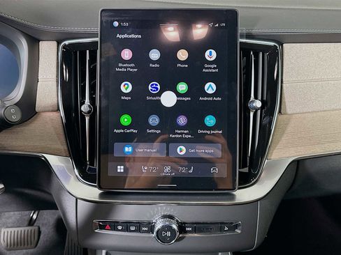 New 2026 Volvo XC90 T8 Plus image 13