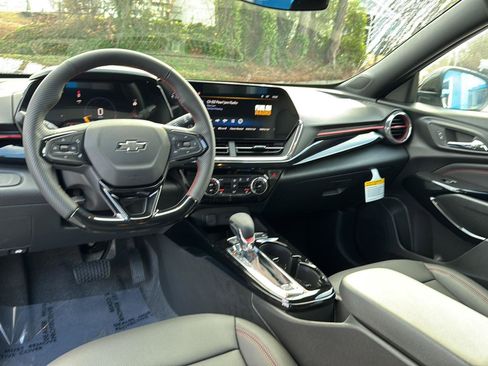 New 2026 Chevrolet Trax RS w/ Driver Confidence Package image 16