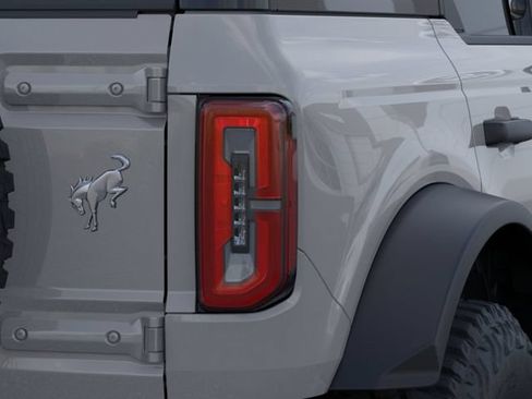 New 2026 Ford Bronco Badlands AWD/4WD image 23