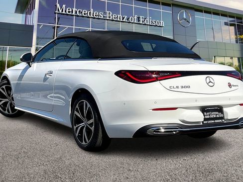 New 2026 Mercedes-Benz CLE 300 4MATIC Cabriolet image 3