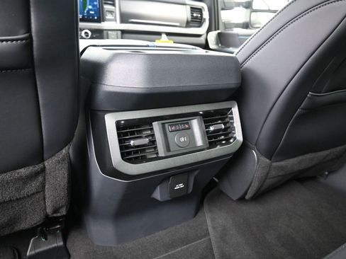 New 2026 Ford F250 Platinum AWD/4WD image 22