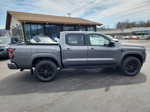 New 2026 Nissan Frontier SV w/ All-Weather Content Package AWD/4WD image 9
