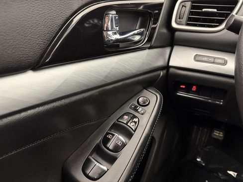 Used 2016 Nissan Maxima 3.5 S image 11