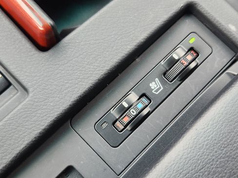 Used 2010 Lexus RX 350 AWD image 29