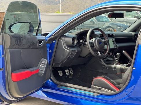 Certified 2025 Subaru BRZ Limited RWD image 8