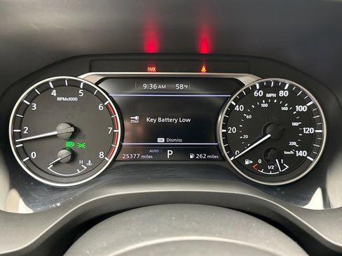 Used 2023 Nissan Rogue SV AWD/4WD image 13