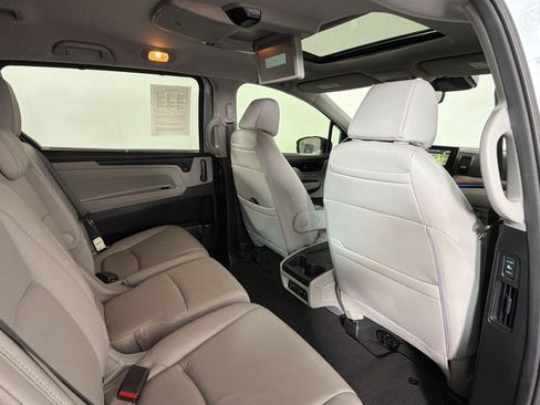 Used 2020 Honda Odyssey Elite image 30