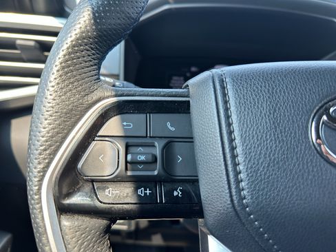 Used 2023 Toyota Tundra Platinum w/ Advanced Package AWD/4WD image 25