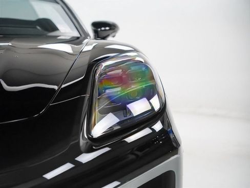Used 2026 Porsche Panamera 4 AWD/4WD image 7