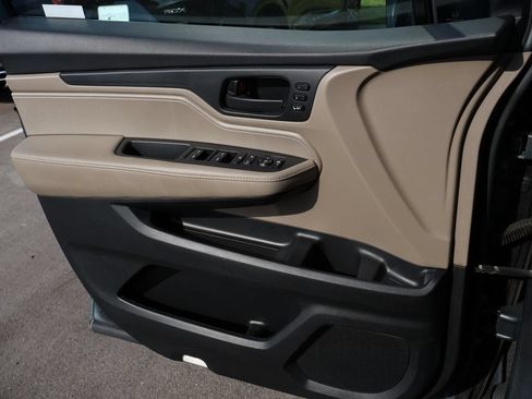 Used 2020 Honda Odyssey EX-L image 32