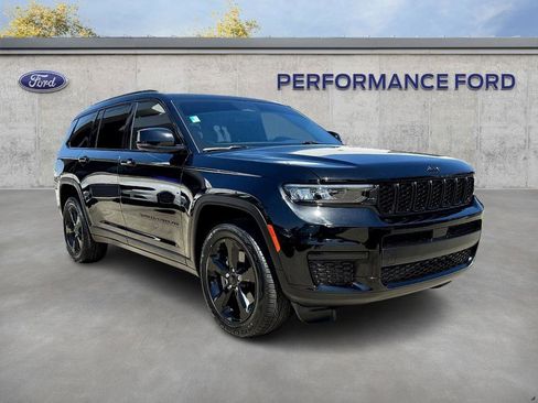 Used 2021 Jeep Grand Cherokee L Laredo image 5