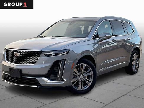 Used 2025 Cadillac XT6 Premium Luxury image 1