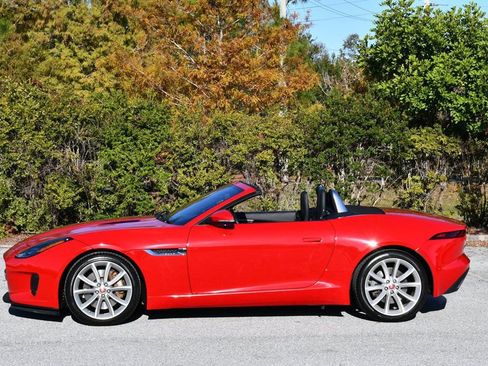 Used 2019 Jaguar F-TYPE Convertible image 24