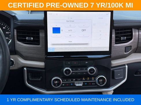 Used 2024 Ford Expedition Limited AWD/4WD image 14