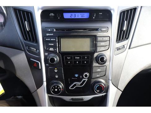Used 2012 Hyundai Sonata GLS w/ Popular Equipment Pkg image 13