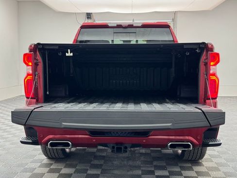 Used 2024 Chevrolet Silverado 1500 High Country AWD/4WD image 11
