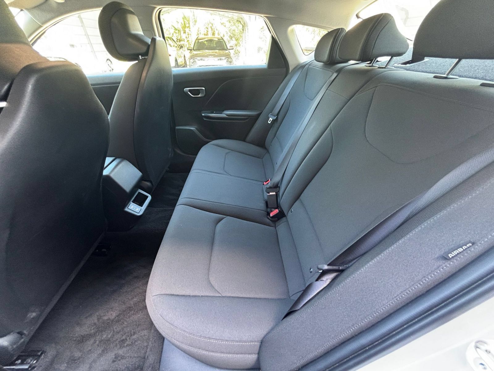 Used 2026 Kia K4 FWD image 24