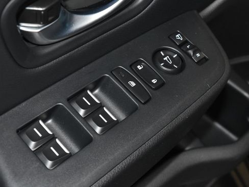 Used 2025 Honda Pilot Elite image 6