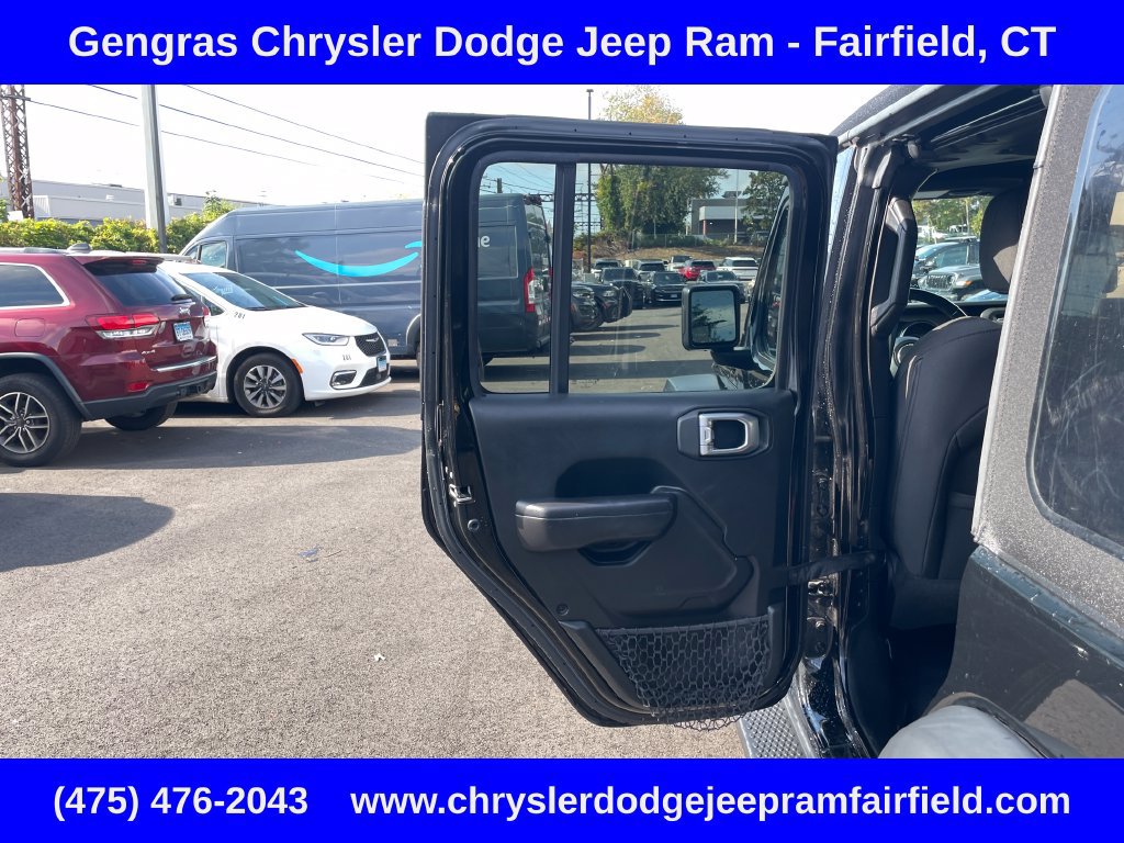 Used 2020 Jeep Wrangler Unlimited Sport S AWD/4WD image 35