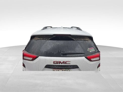 Used 2024 GMC Terrain SLE w/ Driver Convenience Package AWD/4WD image 8