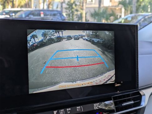 New 2026 Toyota Sienna XLE image 24