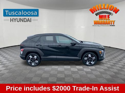 Used 2025 Hyundai Kona SEL FWD image 9