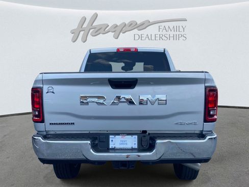 Used 2026 RAM 2500 Big Horn AWD/4WD image 4