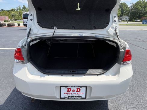 Used 2009 Ford Focus SE FWD image 15