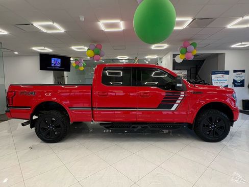 Used 2020 Ford F150 Lariat w/ Equipment Group 502A Luxury image 5