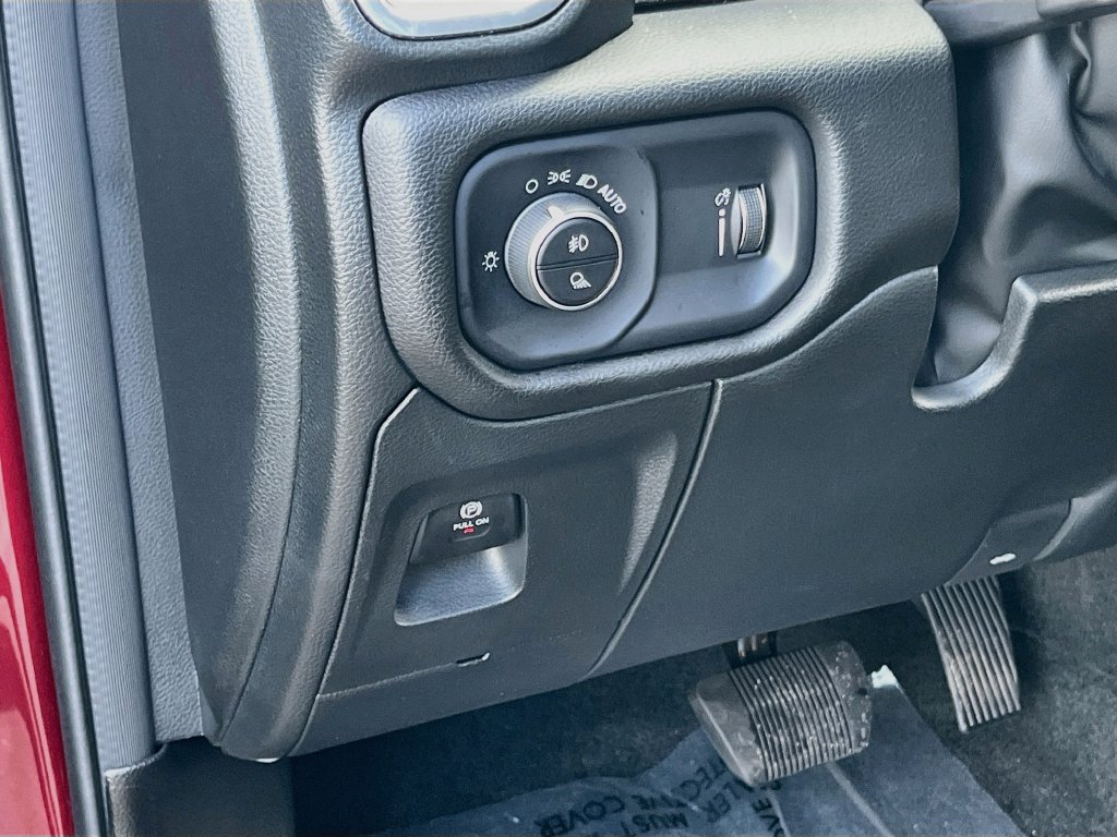 Certified 2024 RAM 1500 Big Horn RWD image 10