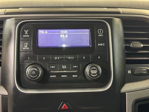 Used 2015 RAM 2500 Tradesman w/ Chrome Appearance Group image 35