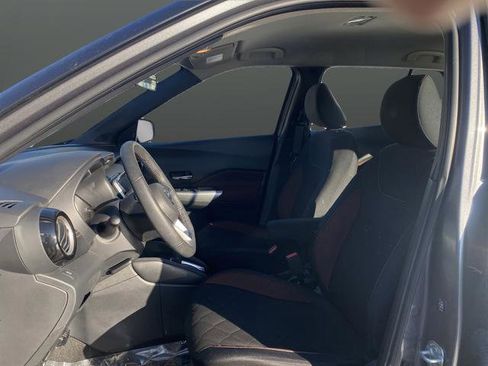 Used 2018 Nissan Kicks SR image 4