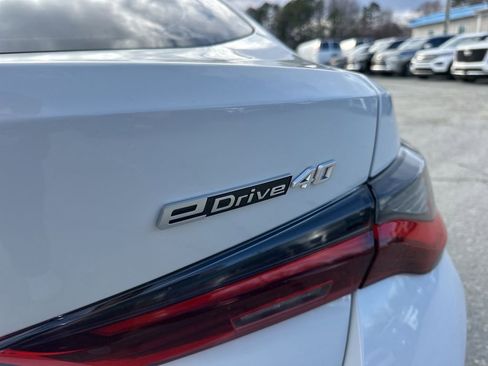 Used 2025 BMW i4 eDrive40 image 32