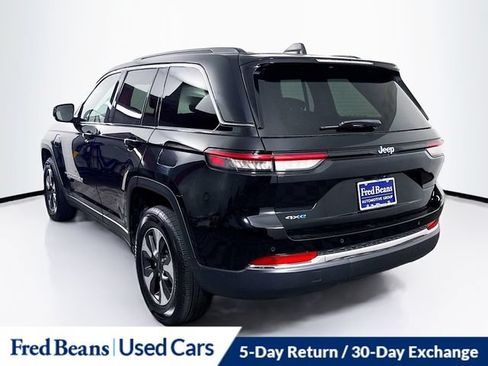 Used 2024 Jeep Grand Cherokee Limited 4xe AWD/4WD image 6