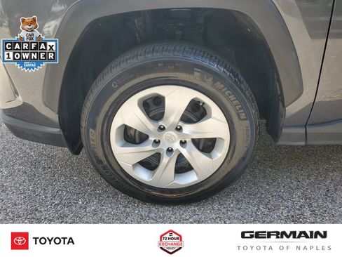 Used 2023 Toyota RAV4 LE FWD image 13