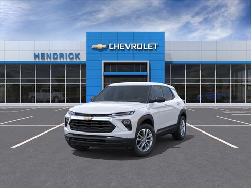 New 2026 Chevrolet TrailBlazer LS w/ LS Convenience Package FWD image 9