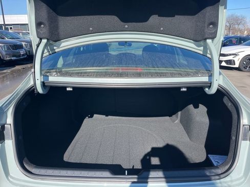 New 2026 Kia K4 LXS image 33