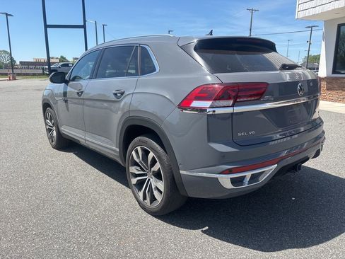 Used 2023 Volkswagen Atlas Cross Sport SEL Premium R-Line image 6