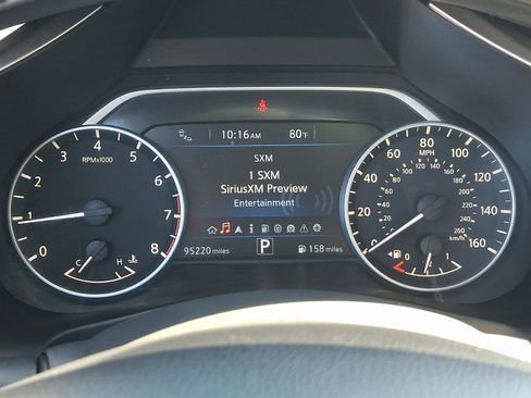 Used 2017 Nissan Murano Platinum w/ Platinum Technology Package FWD image 21