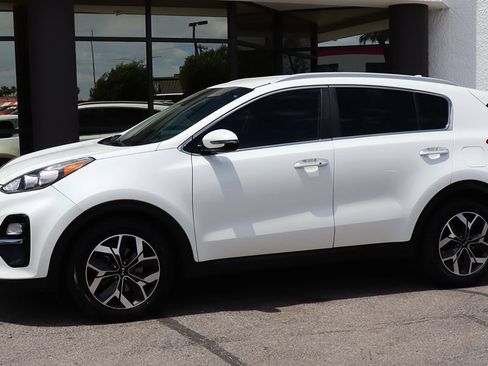 Used 2020 Kia Sportage EX FWD image 7