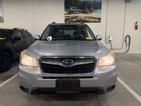 Used 2015 Subaru Forester 2.5i Premium w/ All-Weather Package AWD/4WD image 6