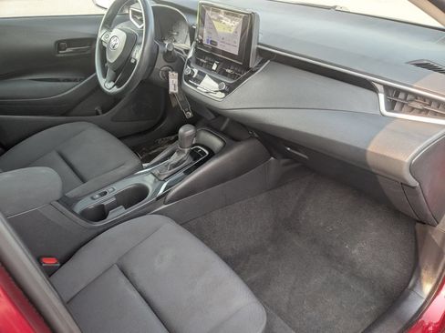 Used 2024 Toyota Corolla LE FWD image 34