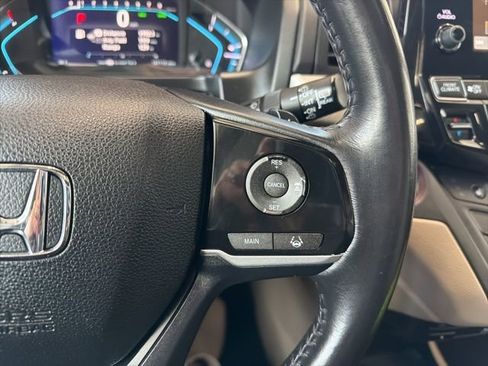 Used 2018 Honda Odyssey EX-L image 32