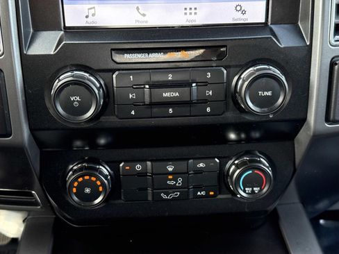 Used 2019 Ford F150 XLT AWD/4WD image 11