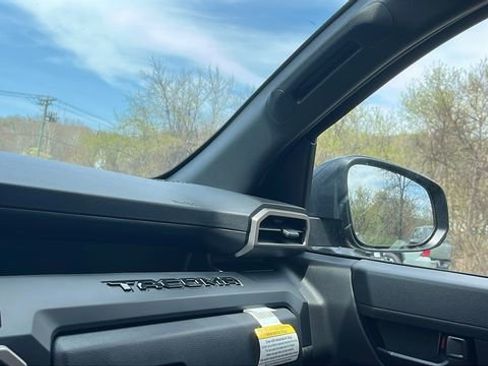 New 2026 Toyota Tacoma SR AWD/4WD image 15