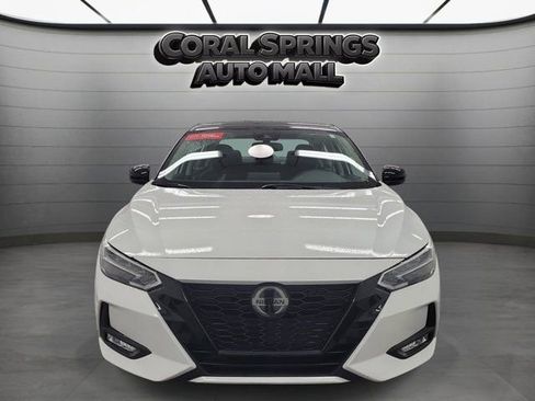 Used 2023 Nissan Sentra SR w/ Midnight Edition Package FWD image 2