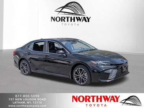 New 2026 Toyota Camry XLE AWD/4WD image 1